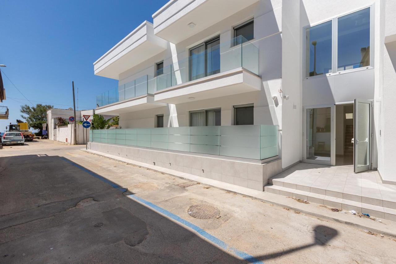 Stella Del Mare Residence Torre Pali 外观 照片